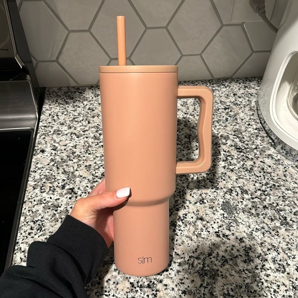 40 oz simple modern Stanley water bottle